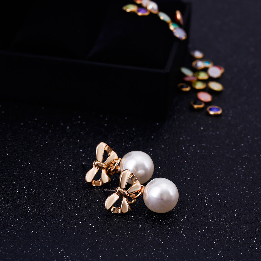 Heart-Shaped Zircon Bow Pearl Earrings