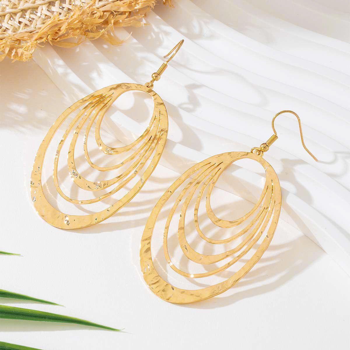 3-Layer Oval Dangle Earrings